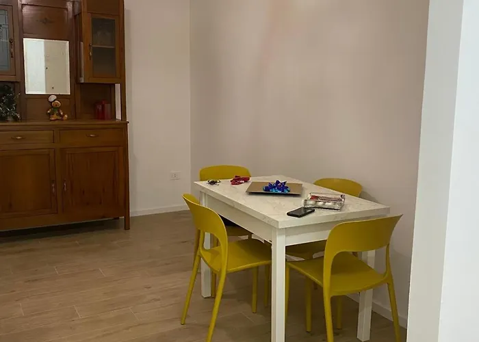 Quarto em Acomodações Particulares Via Piave 98